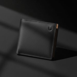Bi-Fold Wallet – Black Tan